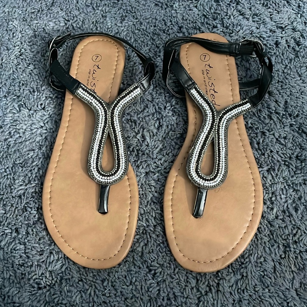 Lightly worn size 7 Twisted sandals